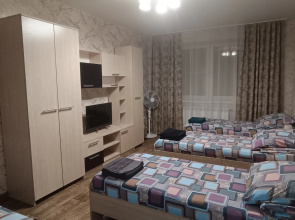 Novostroyka V Tsentre Goroda Flat