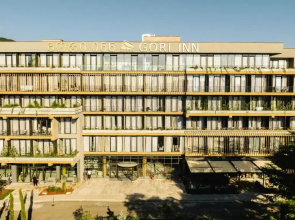 Hotel Gori Inn