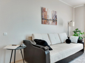 Квартира Уютная двухкомнатная рядом с метро Окская и МЦД Вешняки