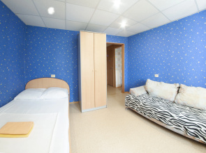 Na Holodilnoj 134 Ekonom Apartments
