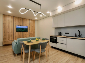 Апартаменты Privi House на Красной 140