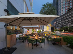 Отель The Berkeley Hotel Pratunam