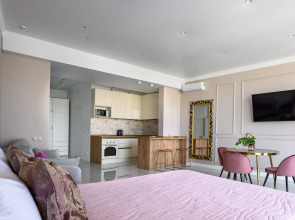 Апартамент Люкс Красивейший в ЖК «Барселона парк» с большим балконом и видом на море