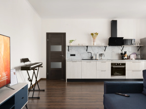 Квартира Кузнецовская 58к1