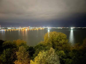 Квартира с прекрасным видом на пруд