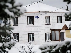 Volkkhaus Bolshoy Private House