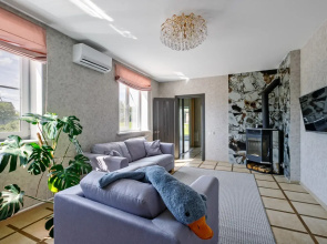 Ryadom S Luchshimi Gornolyzhnymi Kurortami Podmoskovyya Yakhromy Private house