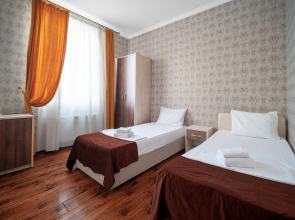 Отель Mari Inn