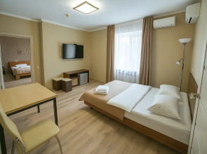 Отель Парадис