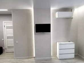 Квартира Двухкомнатная возле Аквапарка