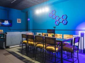 Loft S Karaoke Dlya Dnya Rozhdeniya Flat