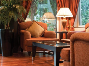 Le Meridien Dubai Hotel & Conference Centre