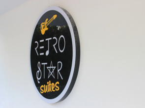Retro Star Suites Hotel