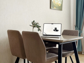 Odnokomnatnaya Kvartira v Verkhnem Akademgorodeke Flat