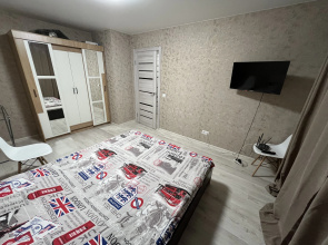 Ryadom S Avtozavodskoy Flat