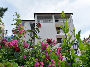 Сhayka Hotel