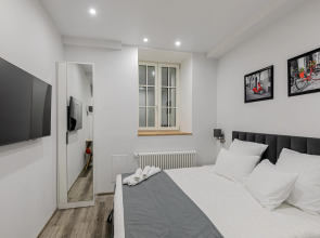 Апартамент на Рубинштейна 14