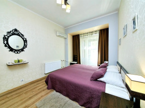 Отель Априори