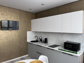 Квартира Tarhany Green House