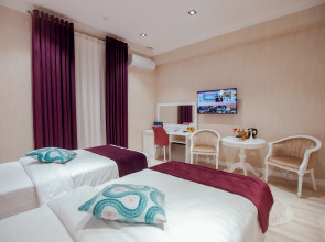 Silk Road Empire Hotel