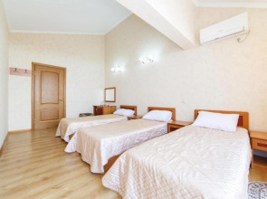 Гостевой Дом Лаура