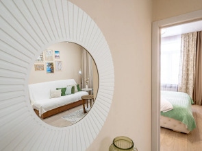 Апартаменты 1+ по Ивана Захарова 9/1