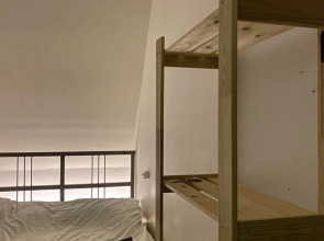 Хостел Петя и Волк