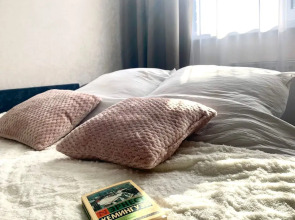 Novaya Kvartira U Spa Tsentra Flat