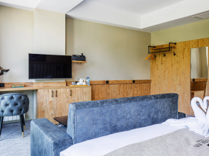 Отель River Inn