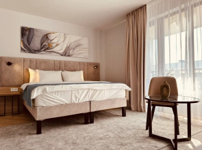 Studiya Du Soleil S Prostornoy Terrasoy Na 7 Etazhe Apartments
