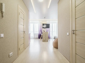 Апартаменты В новостройке на высоком этаже