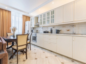 Апартаменты Comfort Home на улице Алексея Козина 3A