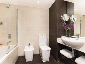 Курортный отель JA The Resort - JA Beach hotel