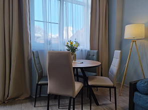 Апартаменты со спальней и кухней, открытый балкон, вид на горы Жить в Горах