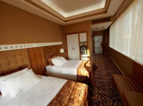 Отель Graaf Hotel