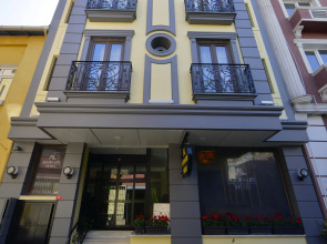 Отель Agora Life