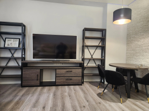 Dvukhkomnatnaya V Tsentre Minska Flat