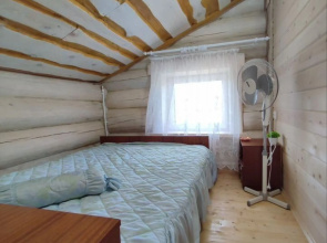Na Terpitorii Bazy Otdykha Turgoyakckaya Izba Private House