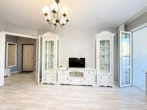 Апартаменты Шикарные трёхкомнатные в центре города вблизи Мамаева Кургана