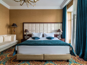 Отель Nevskiy Eclectic by AKYAN