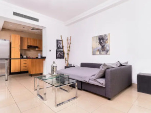 Апартаменты Welcome Home in Marina Crown