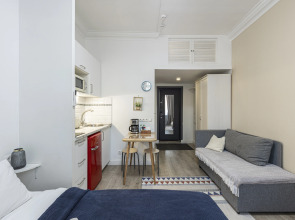 Апартаменты Семейные на 3-х гостей у метро Окружная