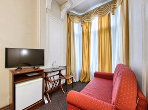 Меблированные комнаты Антарес на Невском проспекте