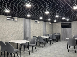 Отель Revel Hotel