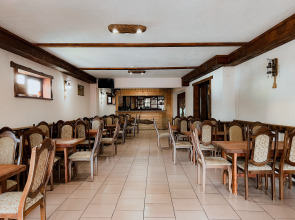 Отель Таулу