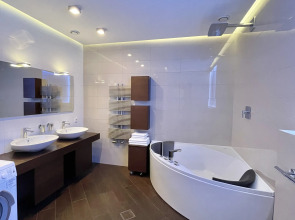 Апартаменты Ala Amalienau Luxury