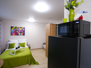 Апартаменты SunSet Героев Донбаса 15