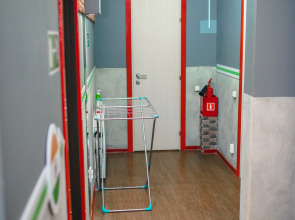 Отель Traveler's Hotel