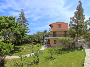 Karteros Villa