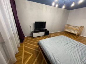 Квартира Толстой Демонстрации 38